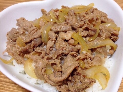 ジップロックにぜーんぶ入れて焼くだけ☆生姜豚丼